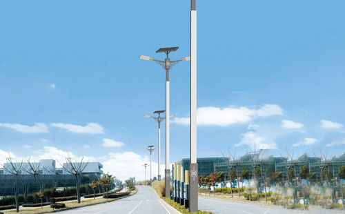 充放电检测实战：舟曲太阳能路灯运维笔记——零成本判断电池健康与光伏效能